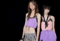 模特大姐吃瓜视频,揭秘娱乐圈幕后故事