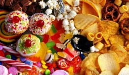 带你吃瓜夜间零食视频