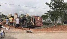 曹县张店吃瓜事件视频,一场网络热议的乡村奇观