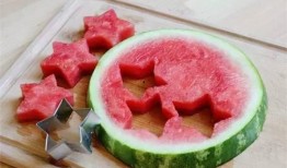 怎么切小吊瓜吃才好吃视频,美味吃法大揭秘