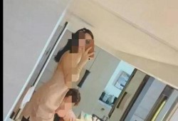 唐山花店老板吃瓜视频,吃瓜视频引发网友热议