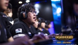 王校长吃瓜合集视频,揭秘校园风云背后的趣味故事