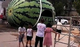 吃瓜搞笑声音视频播放大全,全网爆笑！吃瓜搞笑声音视频大盘点