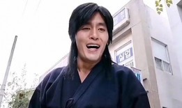 李美丽吃瓜搞笑视频素材,笑料百出引人捧腹