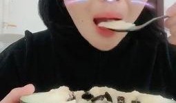 吃瓜害羞的视频,揭秘视频背后的甜蜜瞬间