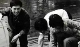 张艺谋片场吃瓜视频