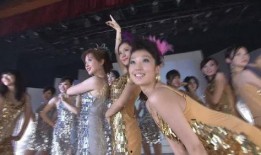 迪拜吃瓜妹妹跳舞视频,引发全球热议