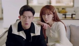 吃瓜遇到情侣视频下载,吃瓜群众纷纷下载热议