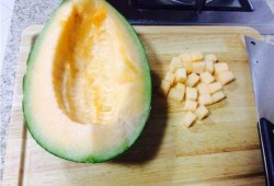 放人吃哈密瓜的视频叫什么