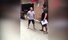 男子吃瓜飙车视频播放在线观看,在线观看引发热议