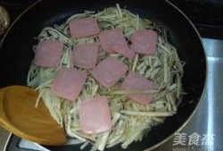 摸鱼吃饼吃瓜视频大全集,趣味视频大全集精彩回顾