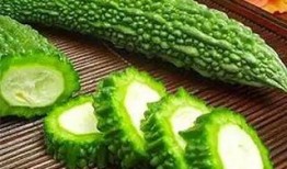 阿红吃凉瓜视频大全,视频大全带你领略夏日清凉美味