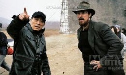 张艺谋片场吃瓜视频
